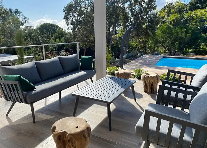 Isula By Intendance Excellency *